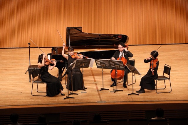 金田潮兒／蜷川紘子／高橋和歌／春木英恵／苅田鉄平